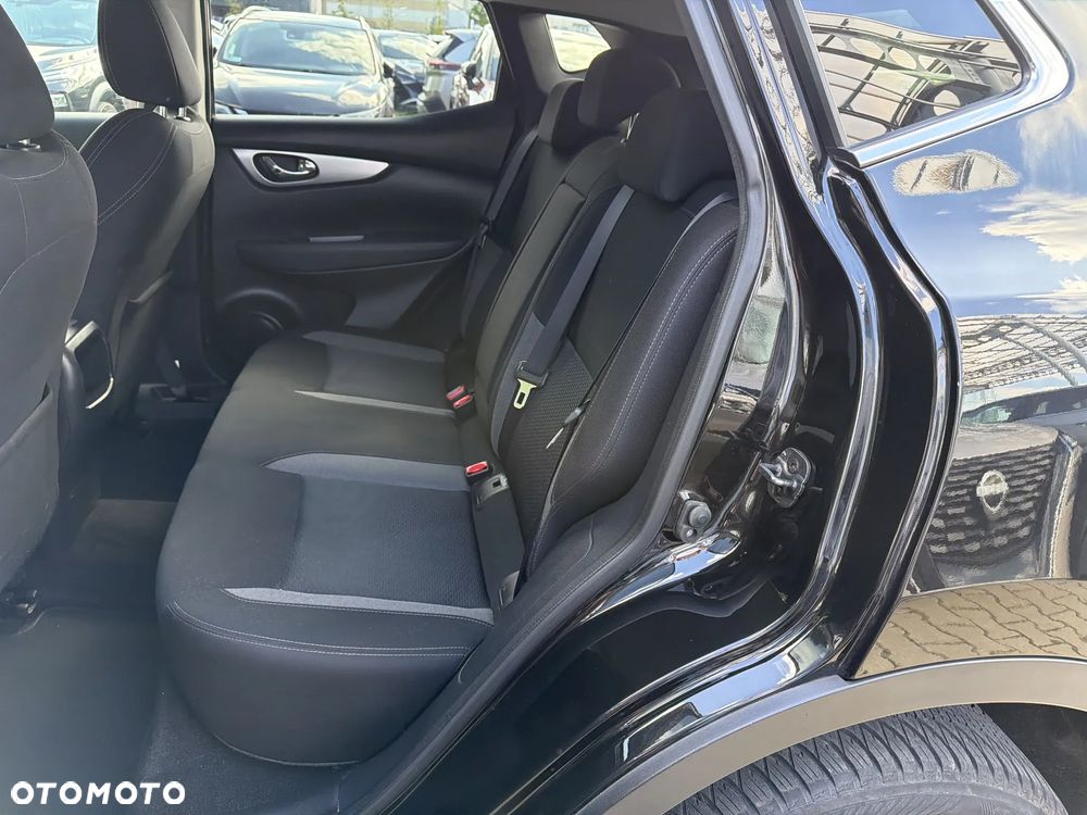 Nissan Qashqai 1.3 DIG-T N-Connecta - 14