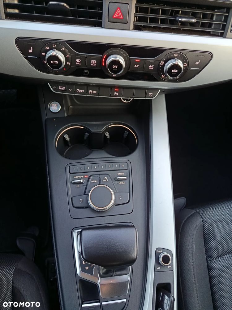 Audi A4 Avant 2.0 TFSI ultra S tronic sport - 15