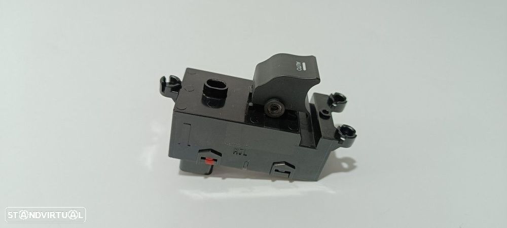 COMANDO DO ELEVADOR FRENTE DIREITO HYUNDAI I40 COMFORT - 2