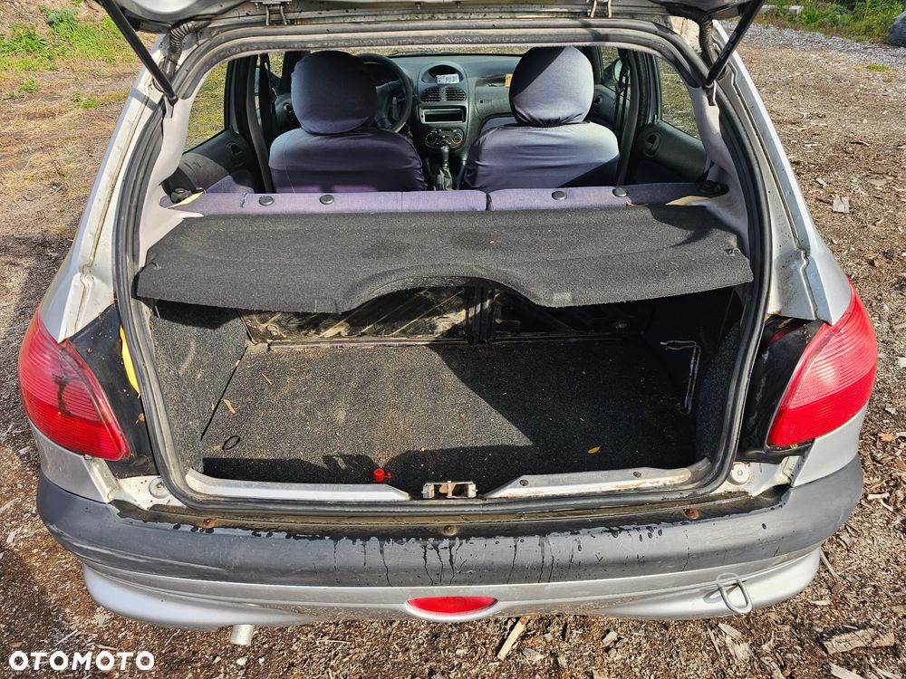 Peugeot 206 - 20