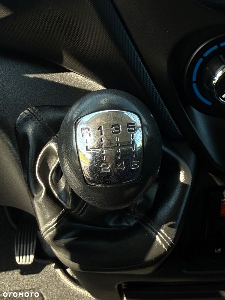 Iveco DAILY 70-180 180KM * 10 E.Palet Kontener *+Winda 1000KG BOGATA Opcja Wyposażenia!!! - 17