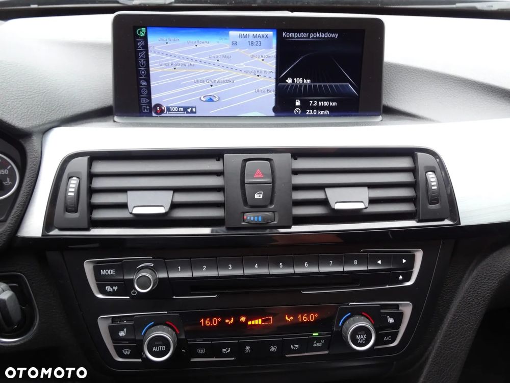 BMW Seria 3 318d Sport Line - 29