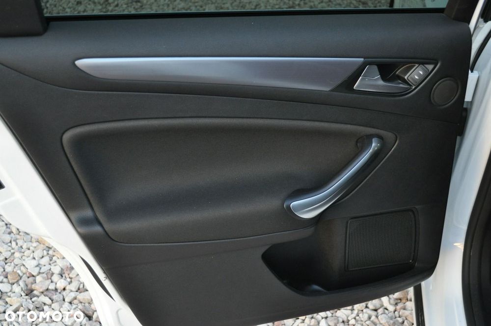 Ford Mondeo 2.0 TDCi Titanium - 26