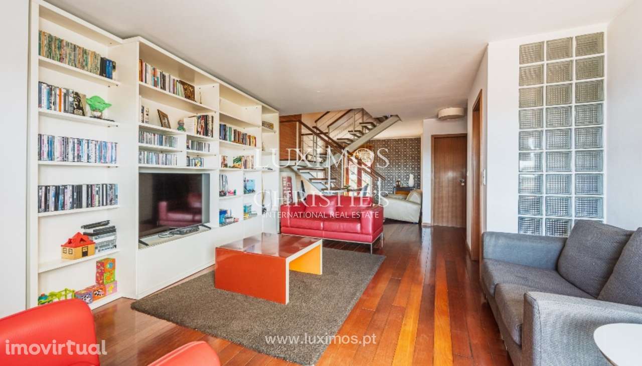Apartamento T3 Duplex nas Virtudes com vistas de rio à venda no Porto - Grande imagem: 4/25