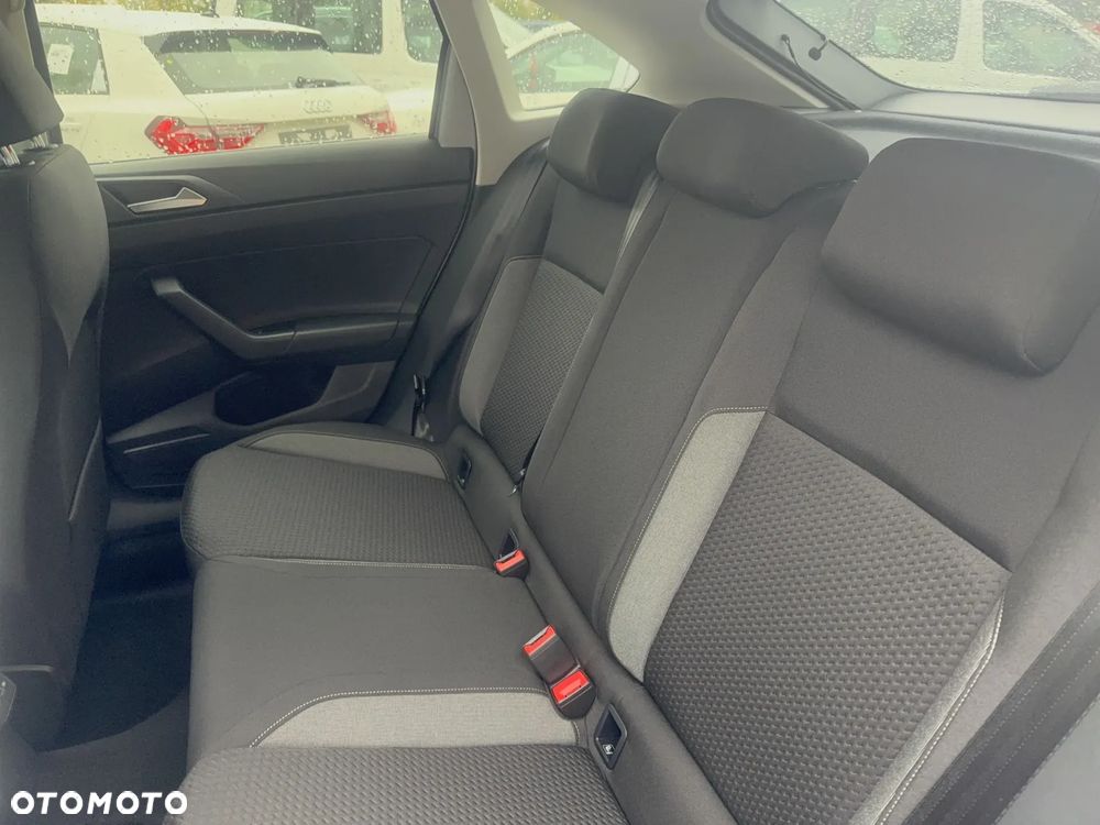 Volkswagen Taigo 1.0 TSI Life Plus DSG - 12