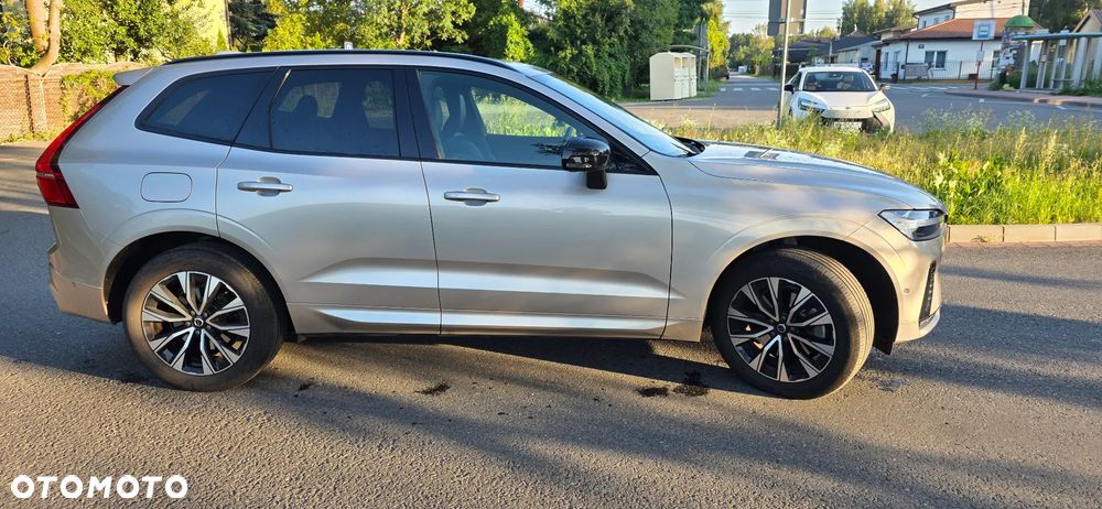 Volvo XC 60 B4 B Plus Dark - 10