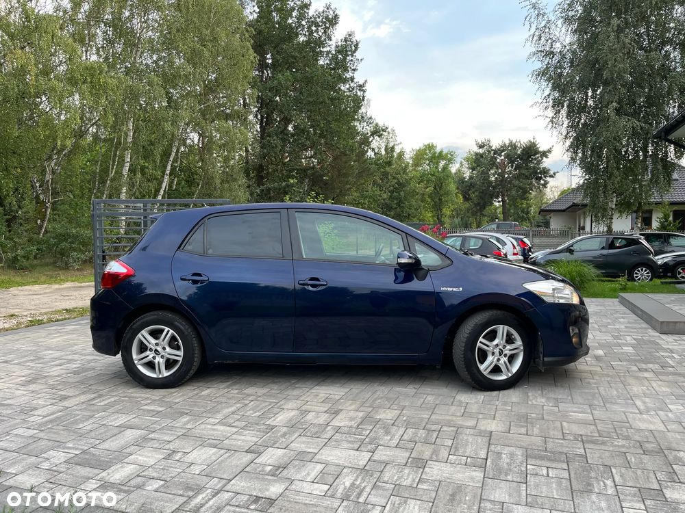 Toyota Auris - 2