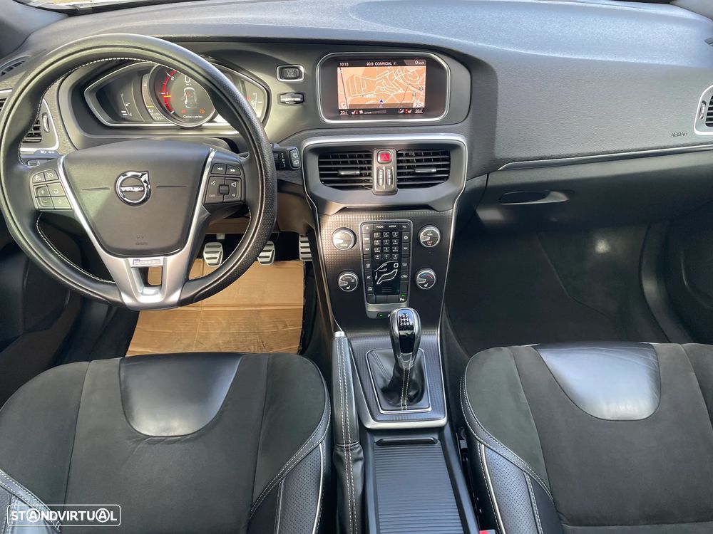 Volvo V40 2.0 D2 R-Design - 6