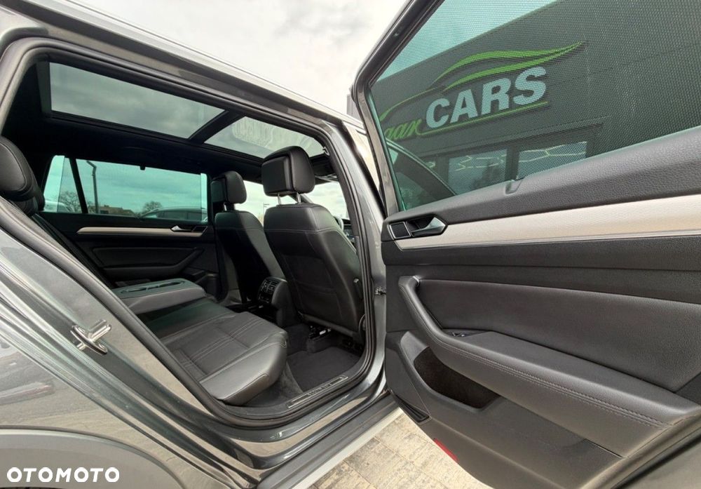 Volkswagen Passat Alltrack - 11