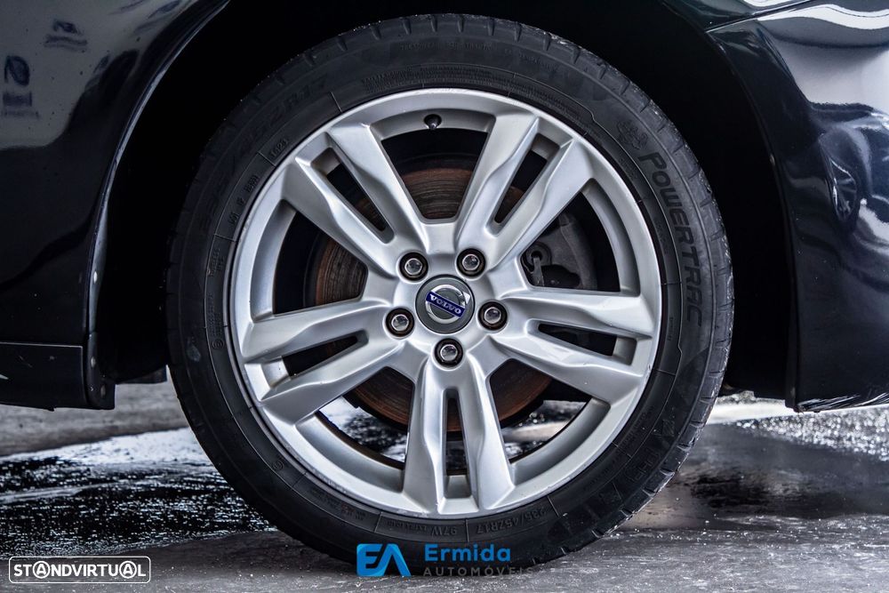 Volvo V60 2.0 D3 Momentum - 14
