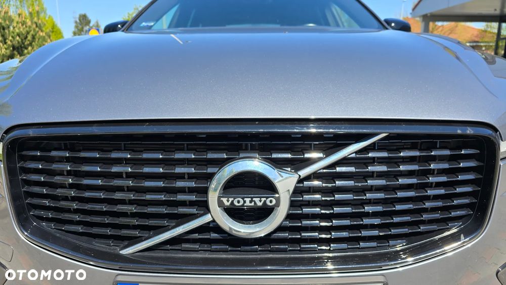Volvo XC 60 B4 D AWD R-Design - 11