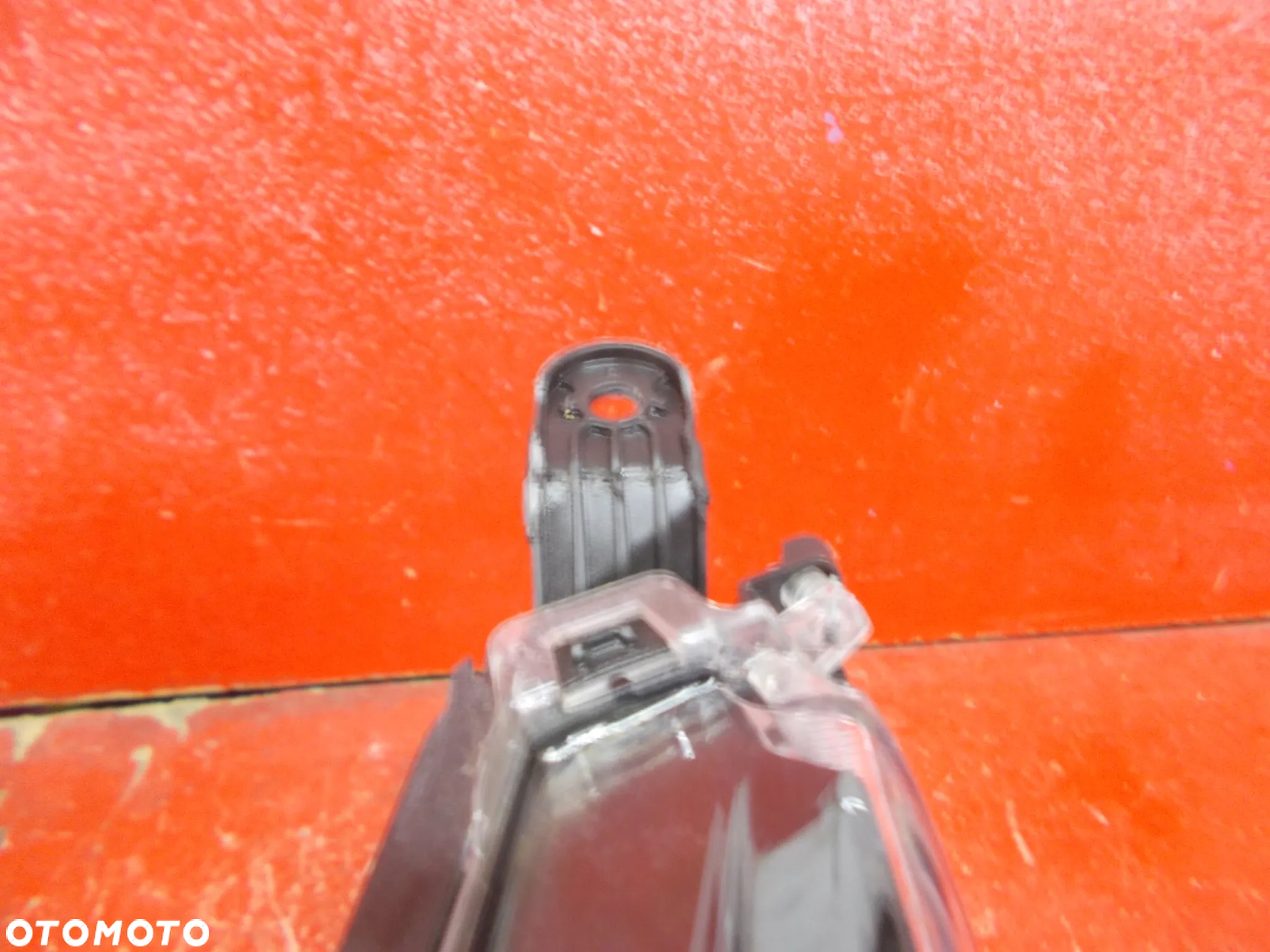 TOYOTA COROLLA E21 LAMPA FULL LED LEWA KOMBI HB - 81150-02560 - 4