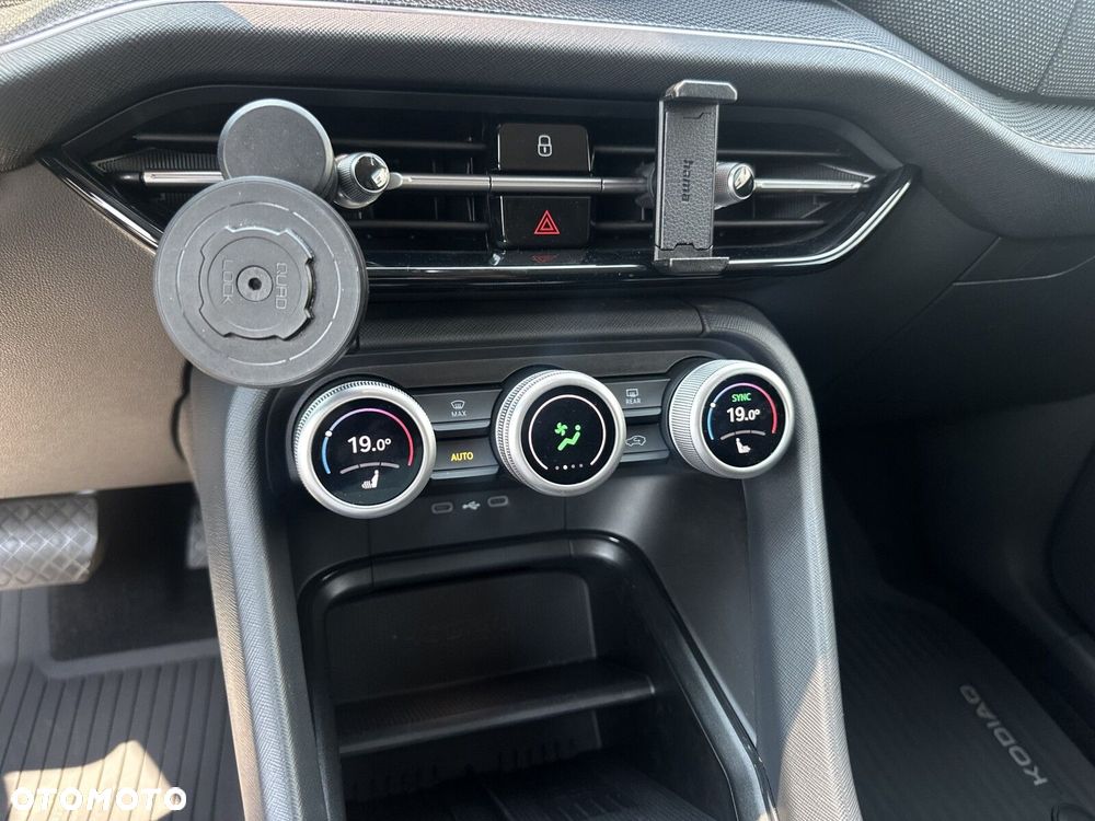 Skoda Kodiaq 2.0 TDI 4x4 Selection DSG - 24