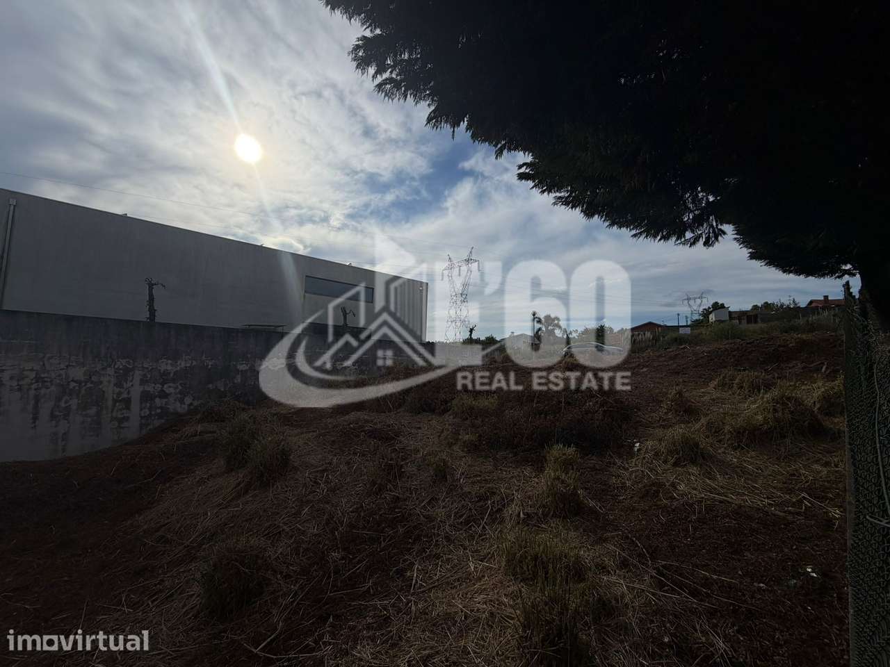 TERRENO P/CONSTRUÇÃO DE MORADIA - Grande imagem: 4/13