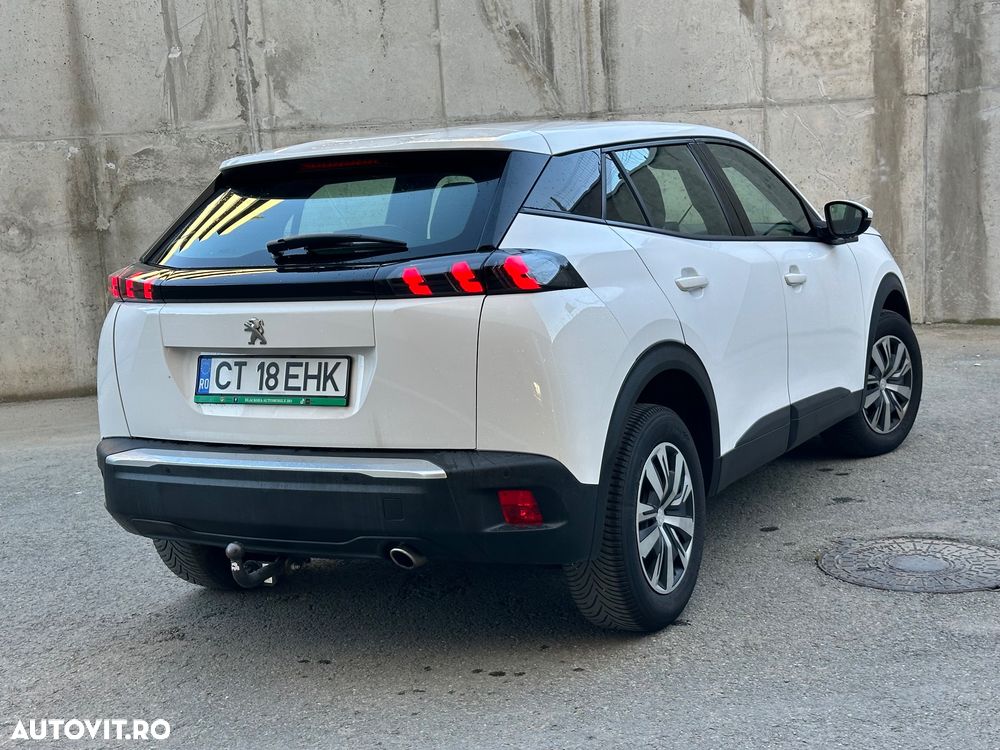 Peugeot 2008 - 4