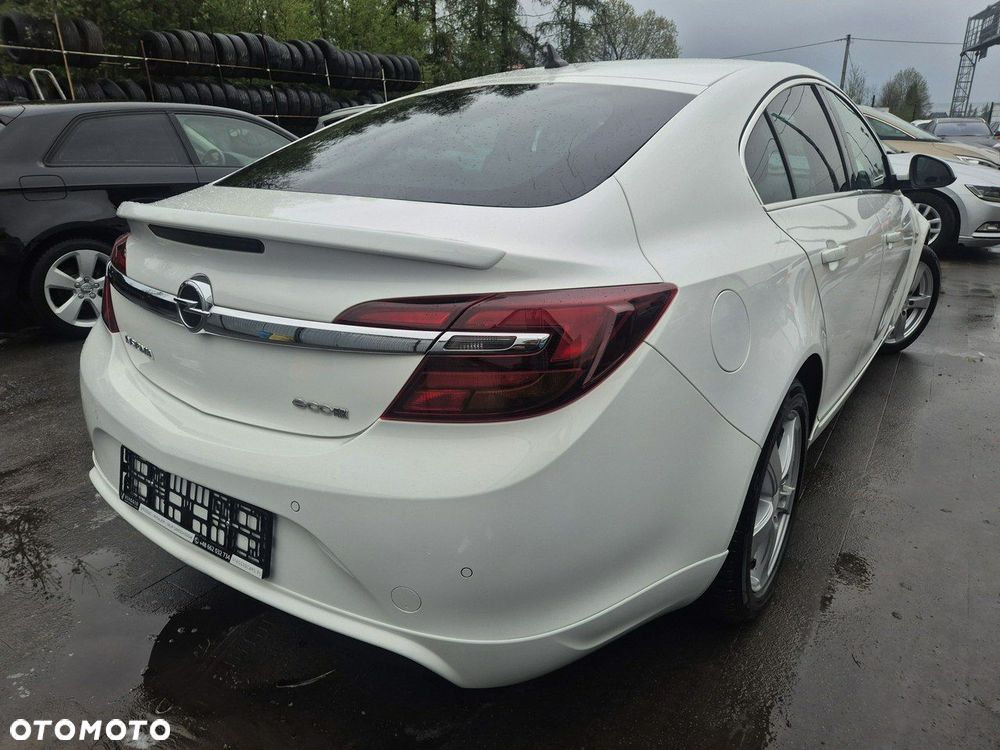 Opel Insignia - 2