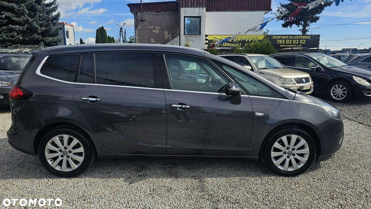 Opel Zafira - 16