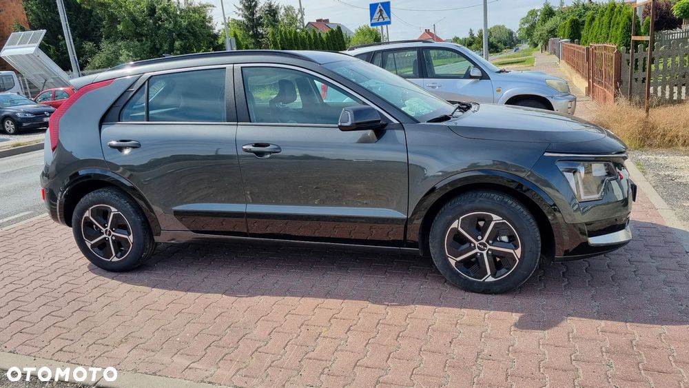 Kia Niro 1.6 GDI HEV 2WD OPF Edition 7 - 11