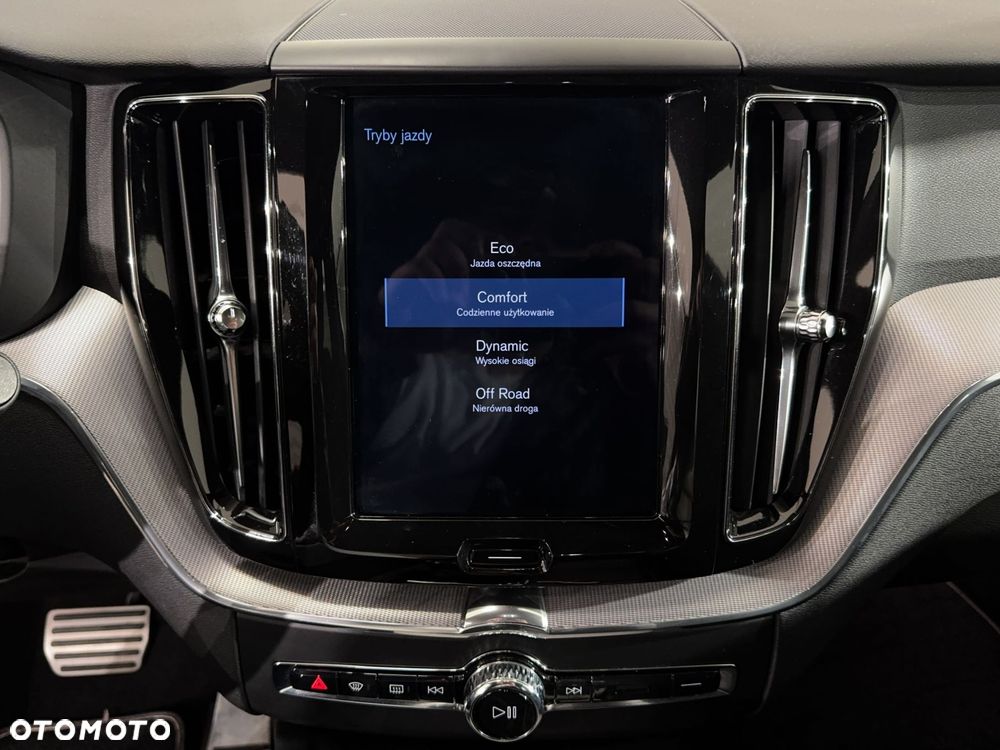 Volvo XC 60 - 28
