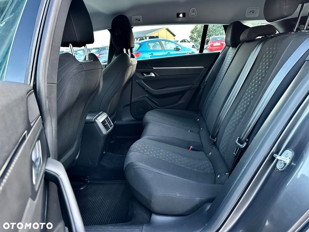 Peugeot 508 BlueHDi 130 EAT8 Active Pack - 28