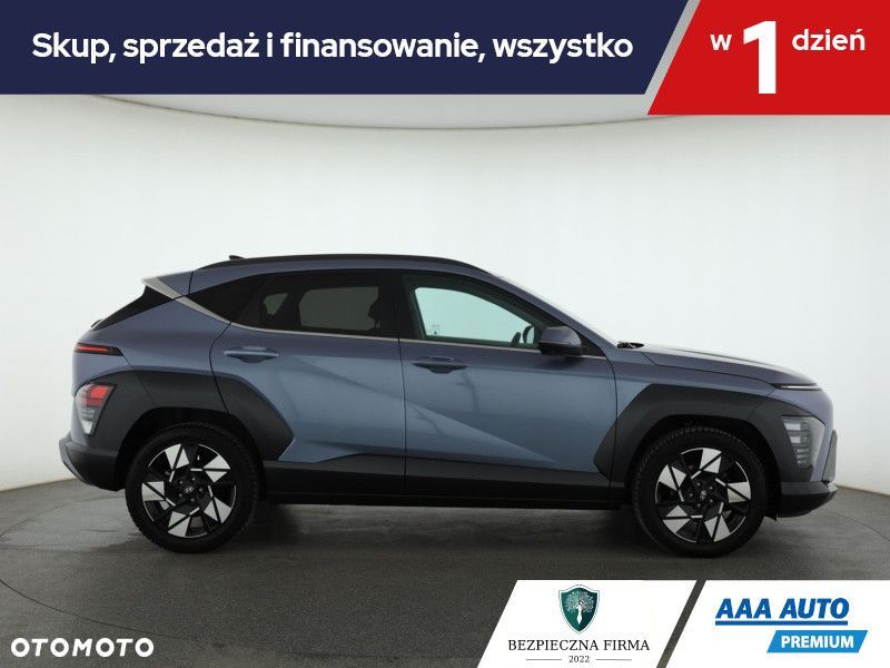 Hyundai Kona - 8
