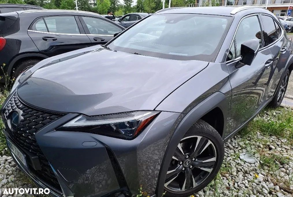 Lexus UX 250h 2.0L HEV 20H- (178 HP) 4X4 CVT Luxury - 1