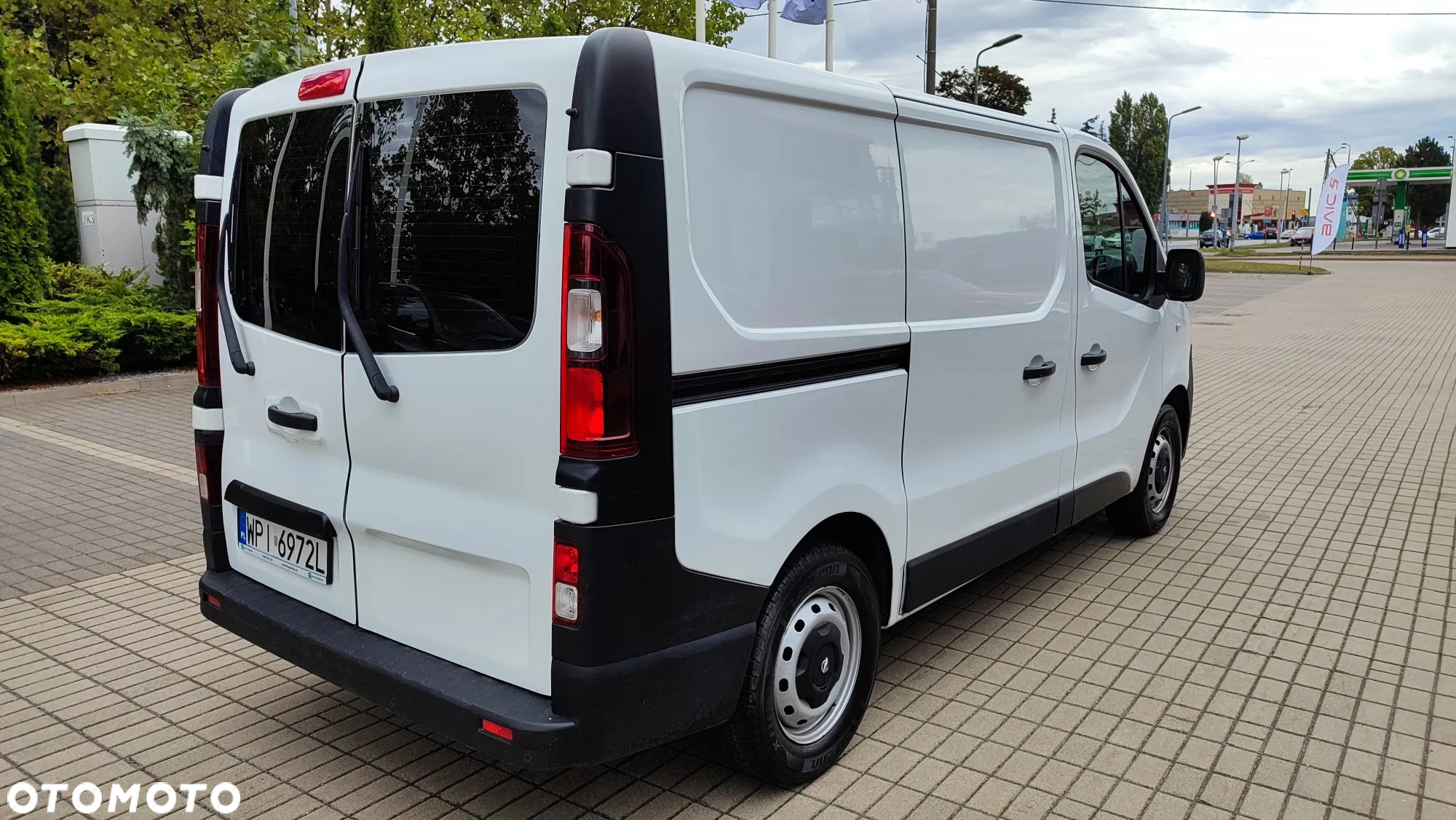 Opel Vivaro B - 8