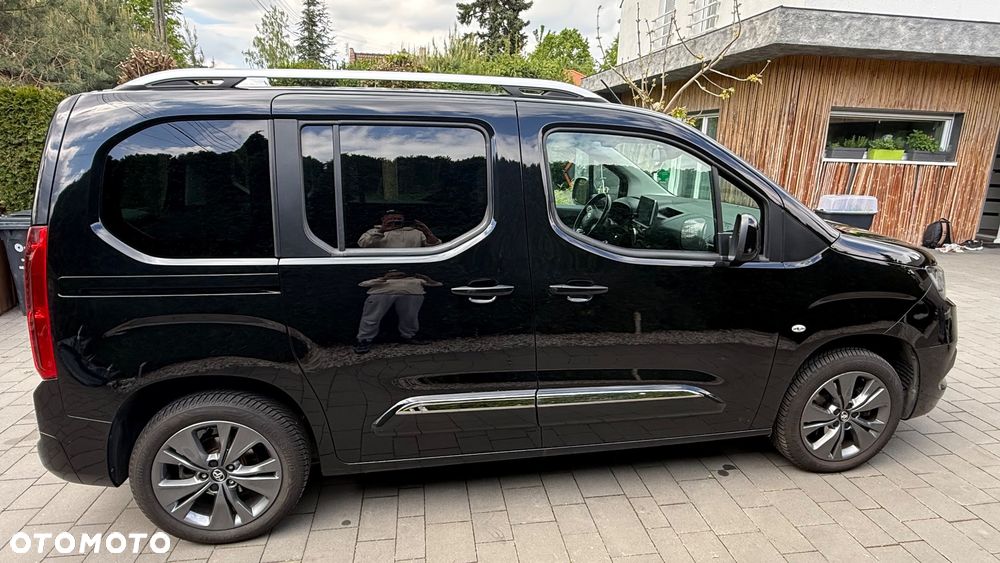 Toyota Proace City Verso 1.5 D-4D Family - 24