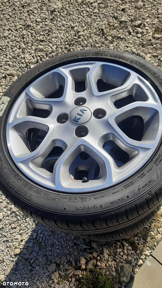 Kia Picanto 1.0 Fifa World Cup Edition - 32