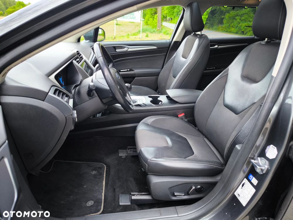 Ford Mondeo - 11