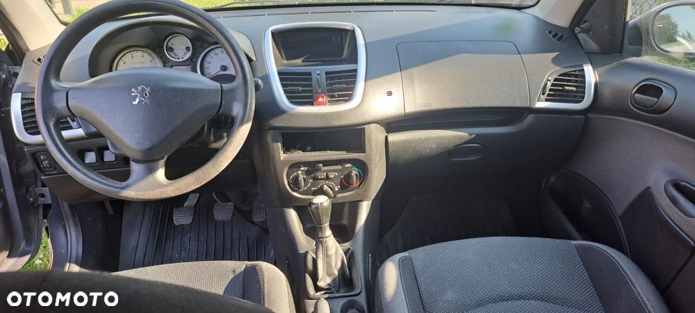 Peugeot 206 - 4