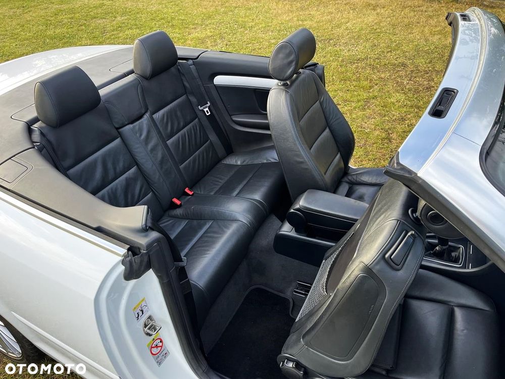 Audi A4 Cabrio - 8