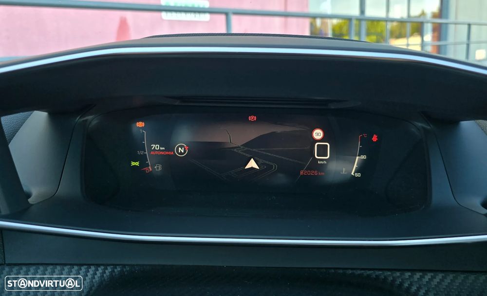 Peugeot 2008 PureTech 130 GPF Stop&Start Allure - 12