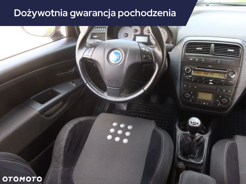 Fiat Grande Punto - 9