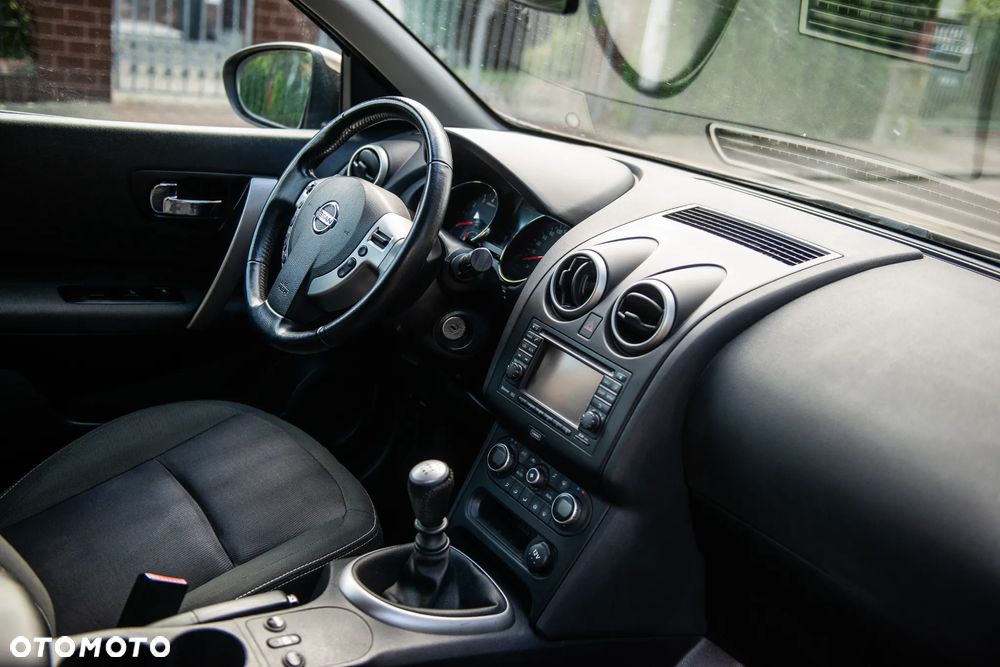 Nissan Qashqai 2.0 tekna - 28