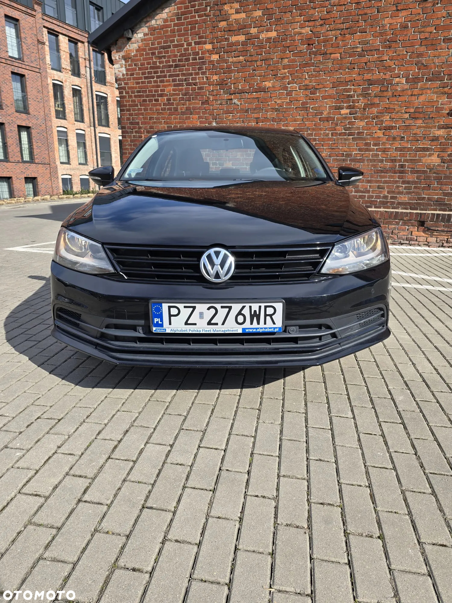 Volkswagen Jetta 2.0 TDI DPF BMT Trendline - 4
