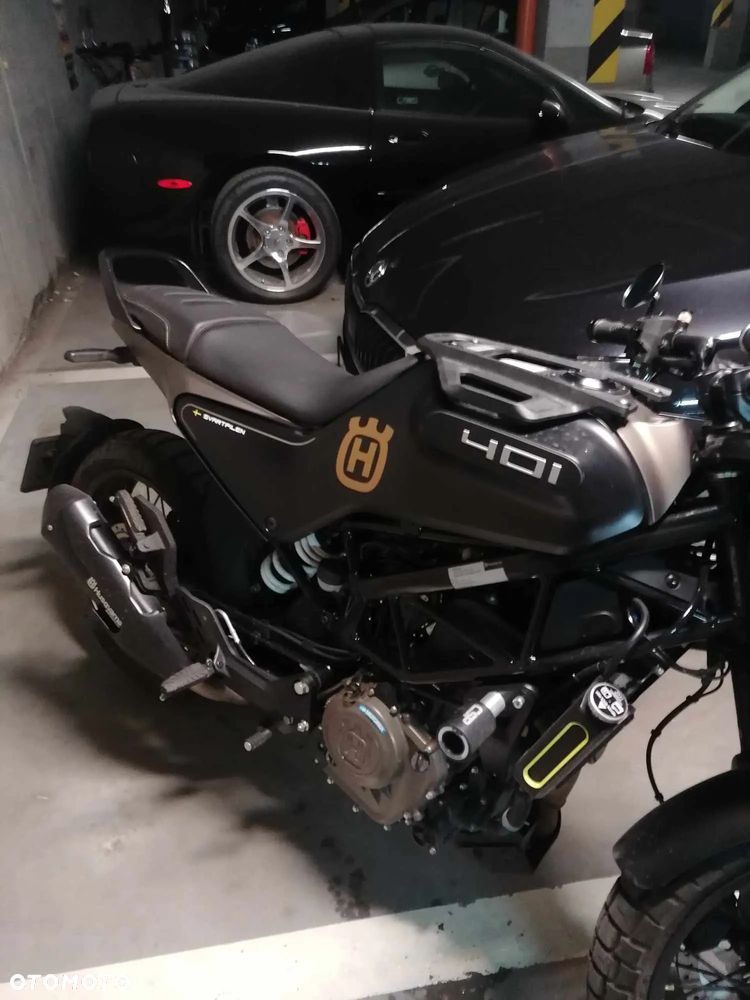 Husqvarna Svartpilen - 19