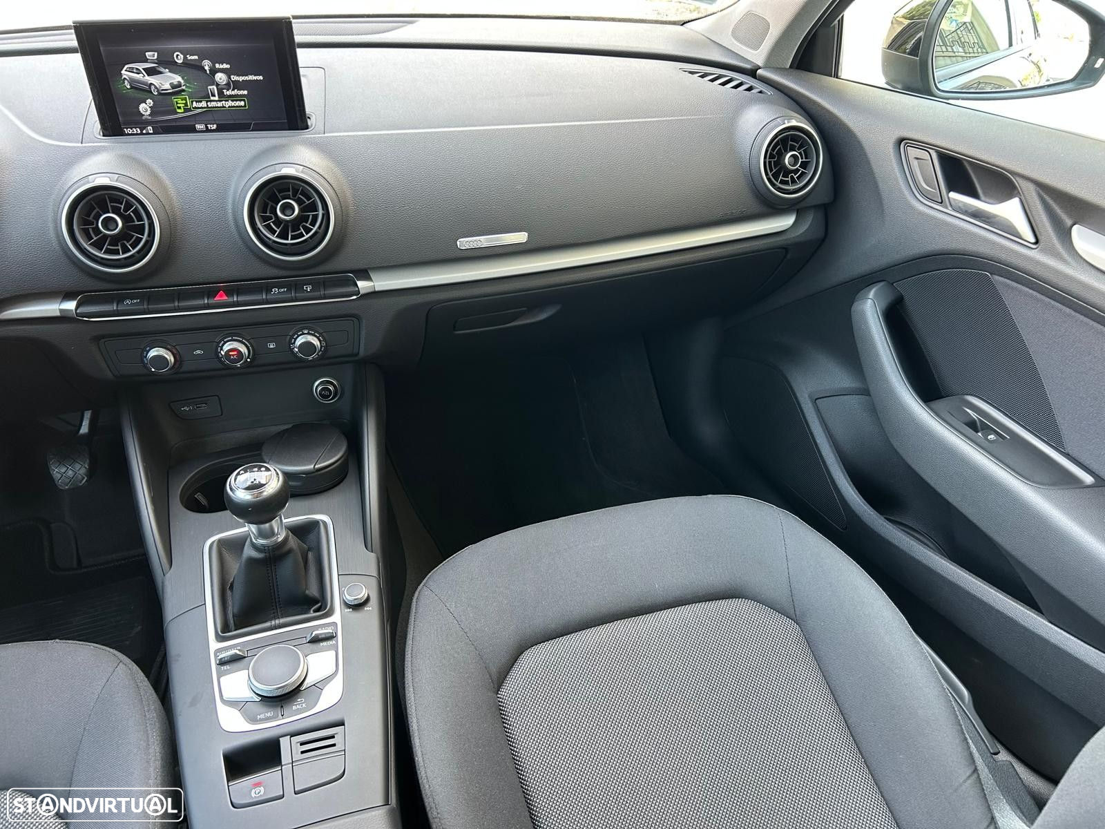 Audi A3 Sportback 1.6 TDI Attraction Ultra - 22