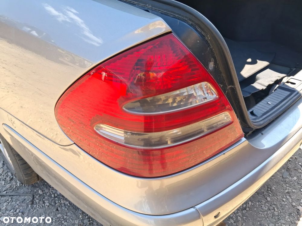 LAMPA LEWY TYL MERCEDES E KLASA W211 - 3