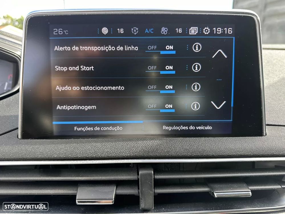 Peugeot 5008 1.2 PureTech Allure Pack - 44