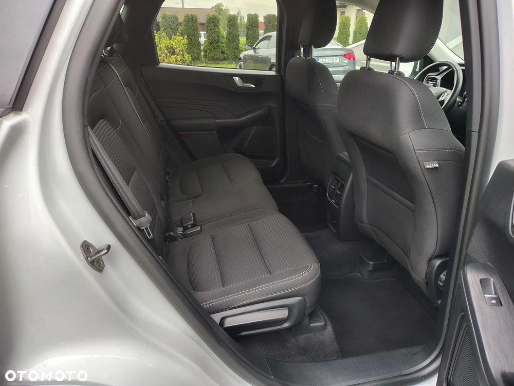 Ford Kuga 1.5 EcoBoost TITANIUM - 24