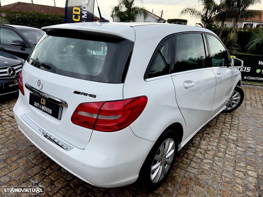 Mercedes-Benz B 180 (CDI) d 7G-DCT AMG Line - 14