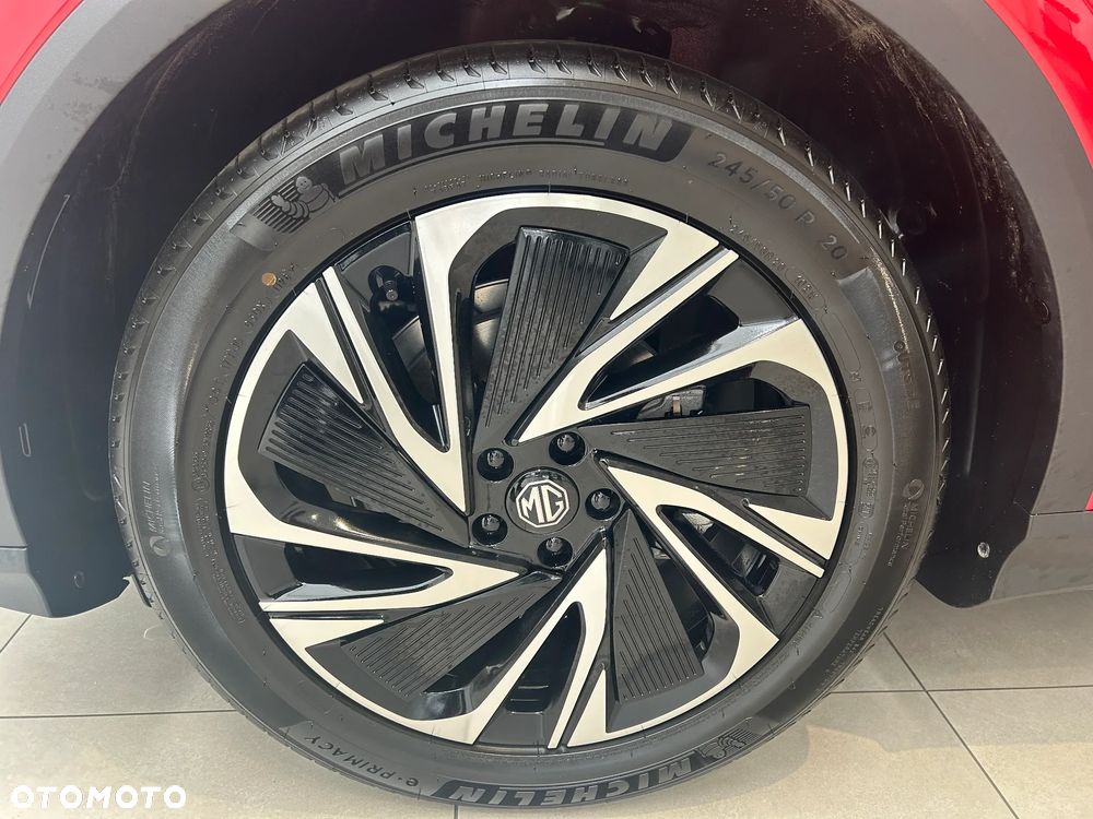 MG S6 - 16