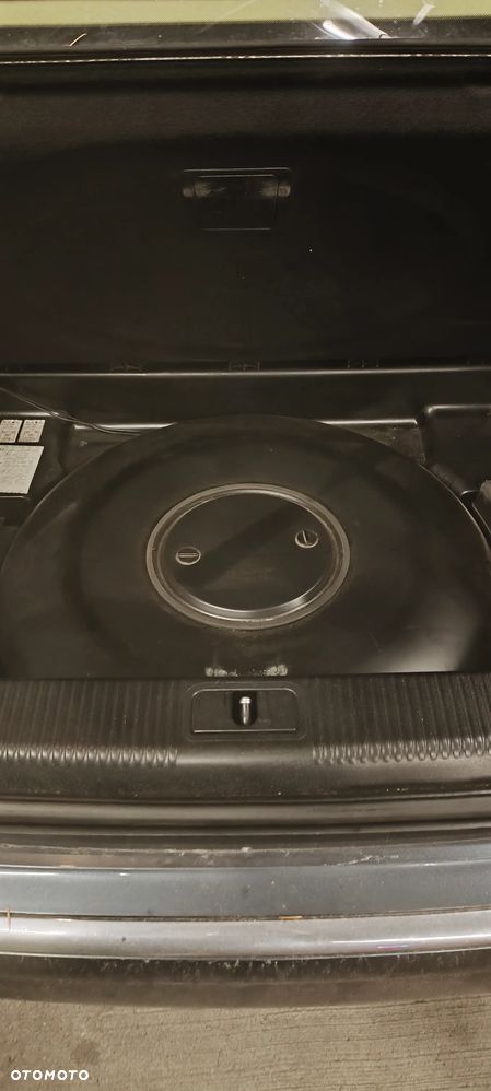 Audi A8 4.2 Quattro - 28