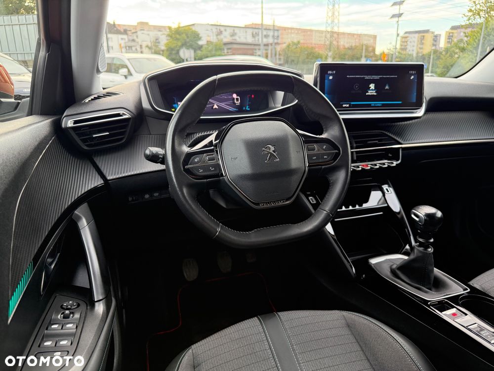 Peugeot 2008 1.5 BlueHDi Allure S&S - 37