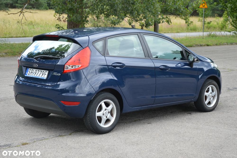 Ford Fiesta - 4