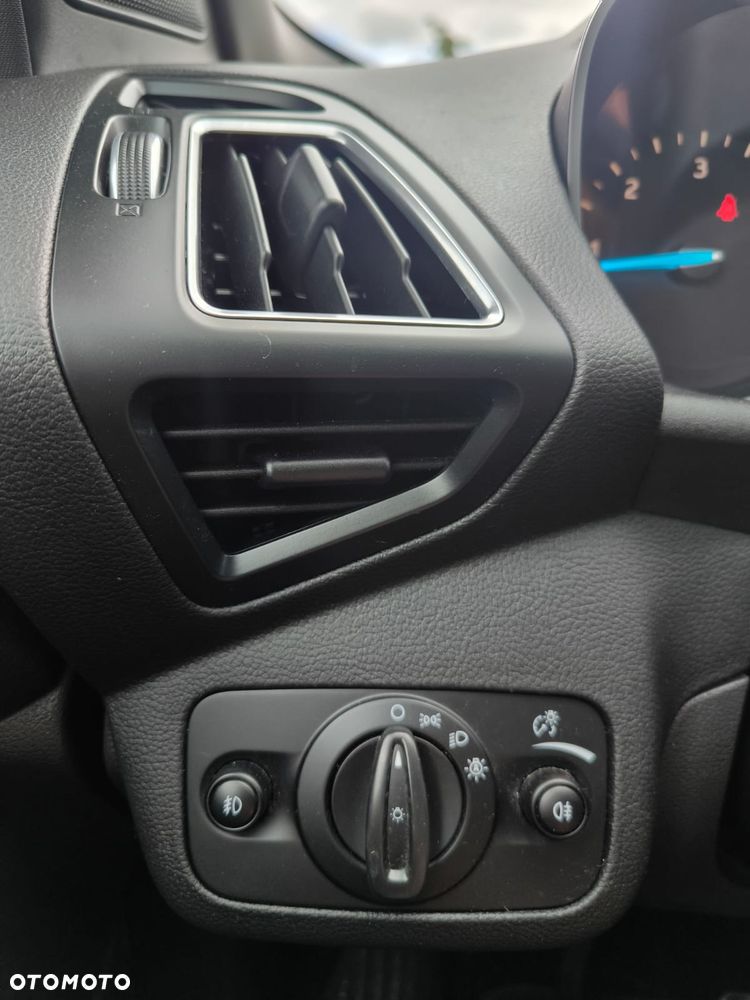Ford Kuga 2.0 TDCi AWD ST-Line - 17