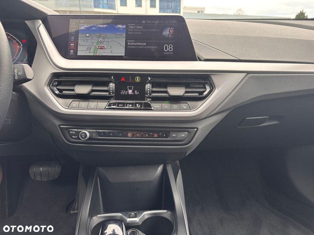 BMW Seria 1 118i Advantage - 22