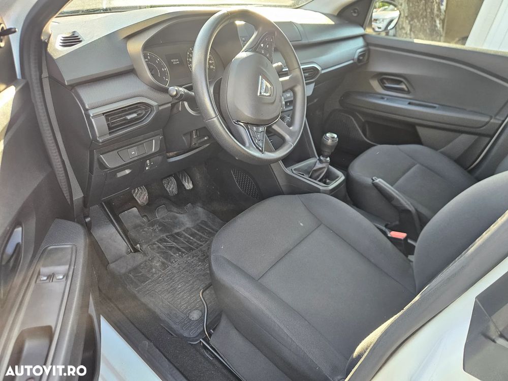 Dacia Logan ECO-G 100 Essential - 7