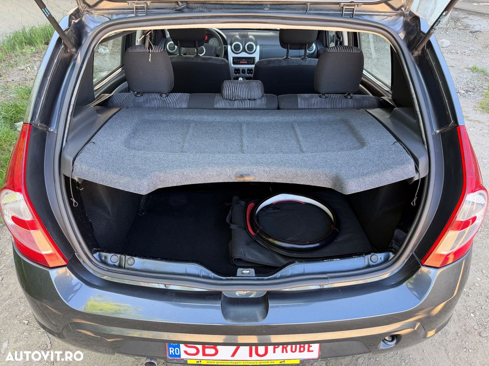Dacia Sandero 1.4 MPI Preference - 12